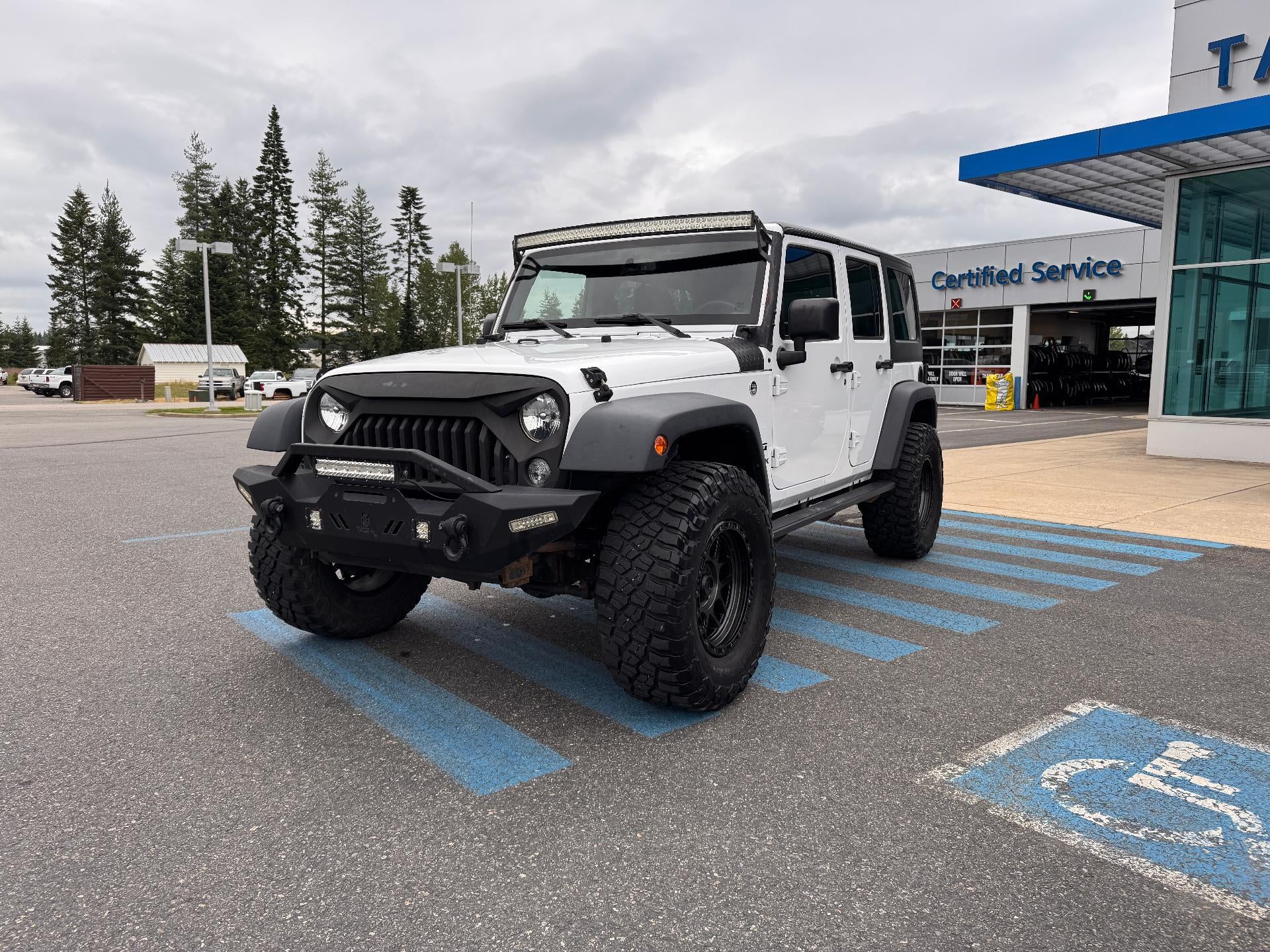 2018 Jeep Wrangler JK Unlimited SPORT S / UNLIMITED / HARD TOP / AUTO TRANS / 3.6 V6 / 44K MILES