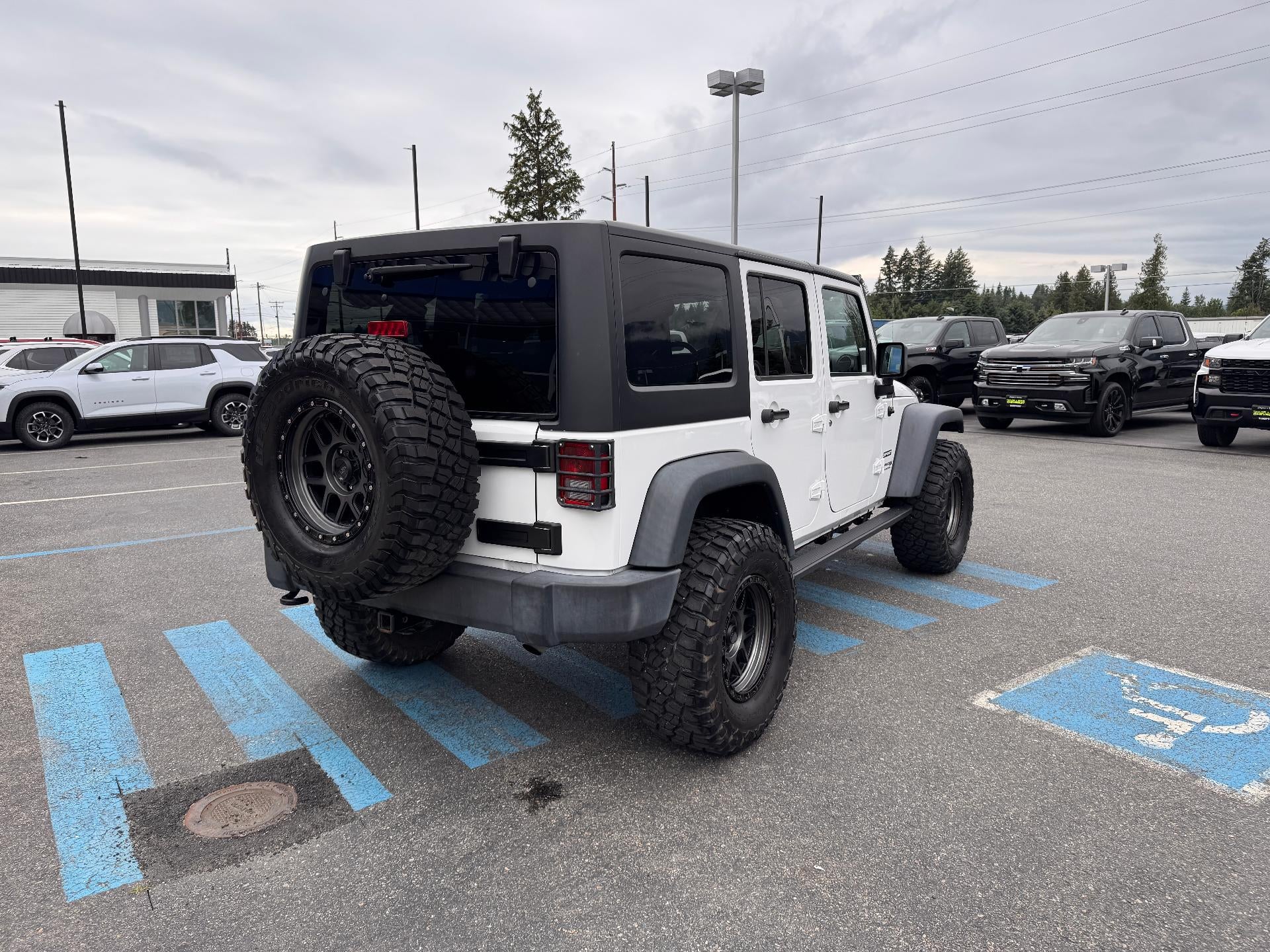 2018 Jeep Wrangler JK Unlimited SPORT S / UNLIMITED / HARD TOP / AUTO TRANS / 3.6 V6 / 44K MILES