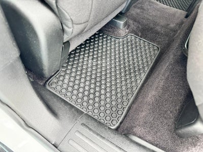 2018 Jeep Cherokee LATITUDE / ALL WHEEL DRIVE / 3.2 V6 / HEATED SEATS / LOCAL TRADE / 43K MILES