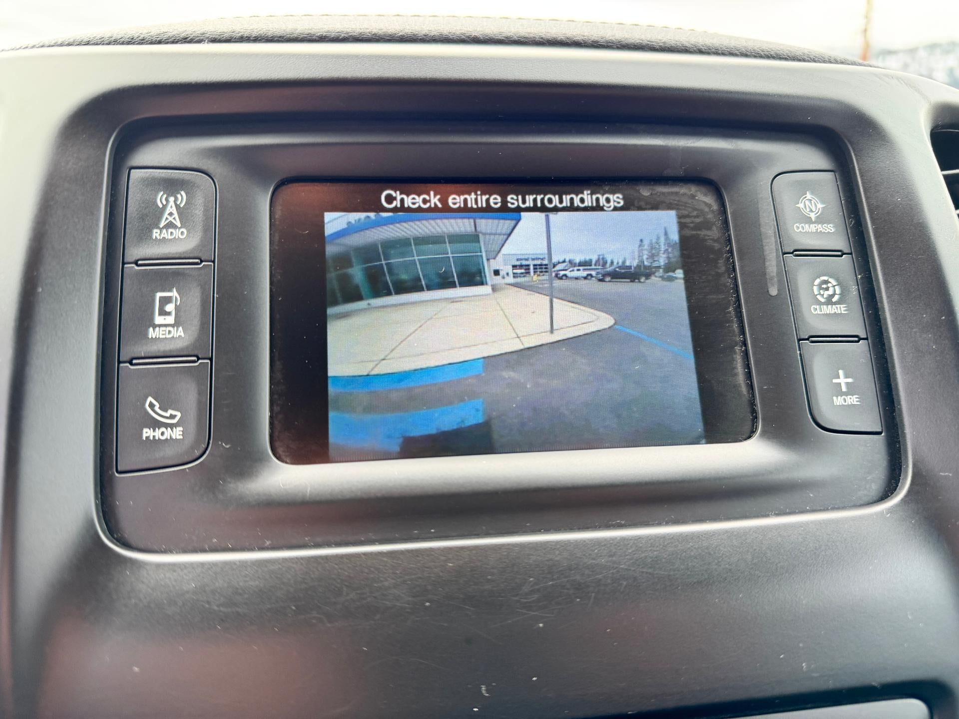 2018 Jeep Cherokee LATITUDE / ALL WHEEL DRIVE / 3.2 V6 / HEATED SEATS / LOCAL TRADE / 43K MILES