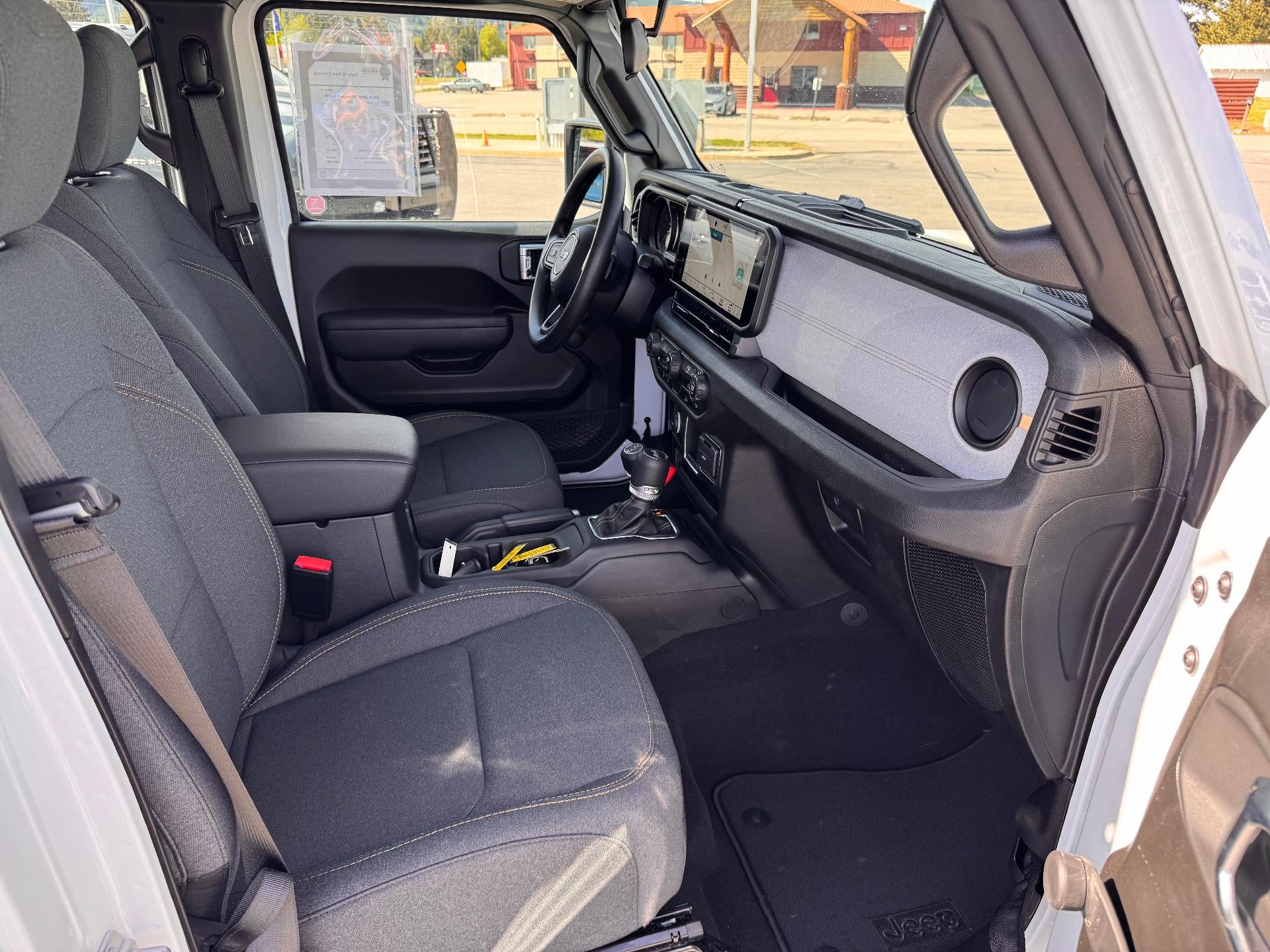 2024 Jeep Wrangler SPORT / 4 DOOR / HARD TOP / 3.6 LITER V6 / AUTO TRANS / 1K MILES
