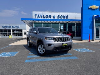 2017 Jeep Grand Cherokee LAREDO / 3.6 LITER V6 / 4X4 / HEATED SEATS / LOCAL TRADE / 37K MILES