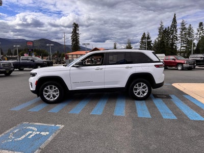 2024 Jeep Grand Cherokee LIMITED / 3.6 LITER V6 / ADAPTIVE CRUISE / WARRANTY / 23K MILES