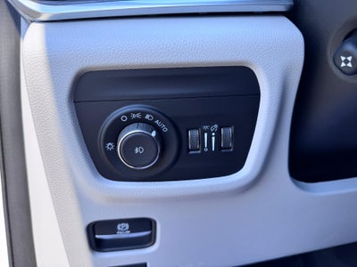 2023 Jeep Grand Cherokee OVERLAND / 3.6 LITER V6 / LUXURY TECH / PRO TECH PCKG / 11K MILES