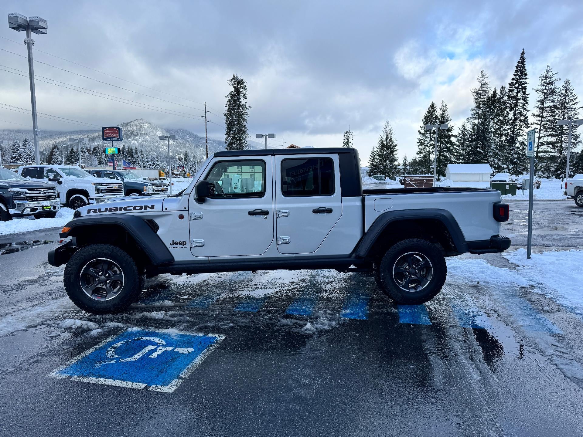 2023 Jeep Gladiator RUBICON / 3.6 LITER V6 / HARD TOP / AUTO TRANS / 31K MILES