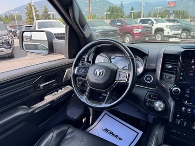 2019 RAM 1500 LIMITED / CREW / 5.7 LITER HEMI / SUNROOF / SHORT BOX / LOCAL TRADE