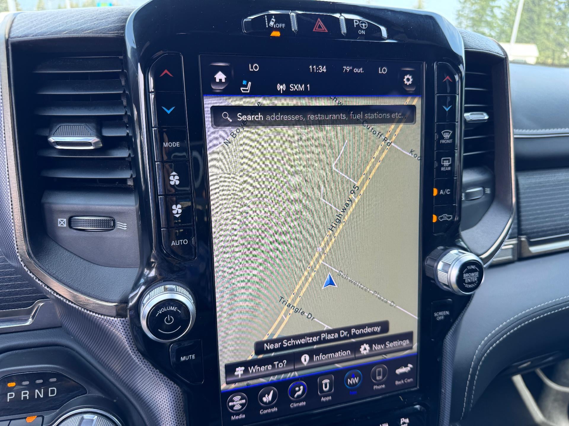 2019 RAM 1500 LIMITED / CREW / 5.7 LITER HEMI / SUNROOF / SHORT BOX / LOCAL TRADE