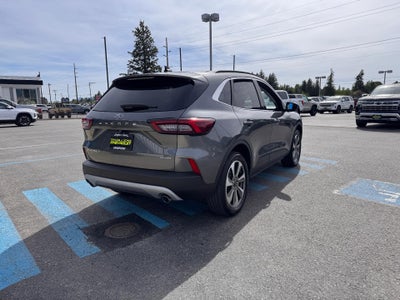 2025 Ford Escape PLATINUM / AWD / 2.0 ECOBOOST / 20K MILES / WARRANTY