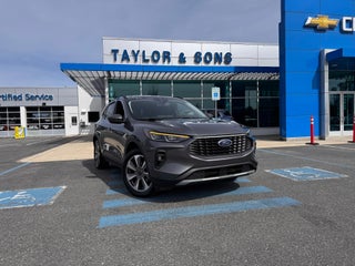 2025 Ford Escape PLATINUM / AWD / 2.0 ECOBOOST / 20K MILES / WARRANTY