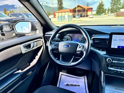 2020 Ford Explorer XLT / ALL WHEEL DRIVE / 3RD ROW SEAT / LOCAL TRADE