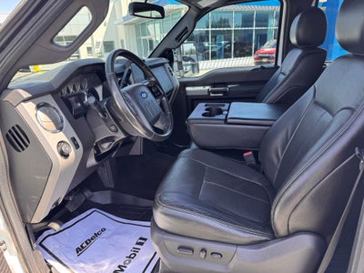 2013 Ford Super Duty F-350 SRW LARIAT / CREW / 6.7 POWERSTROKE / 8' FLAT BED / LOCAL TRADE