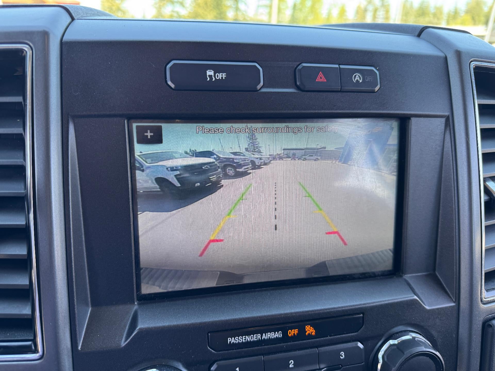 2018 Ford F-150 XLT / CREW / 5.0 LITER V8 / SHORT BOX / LOCAL TRADE