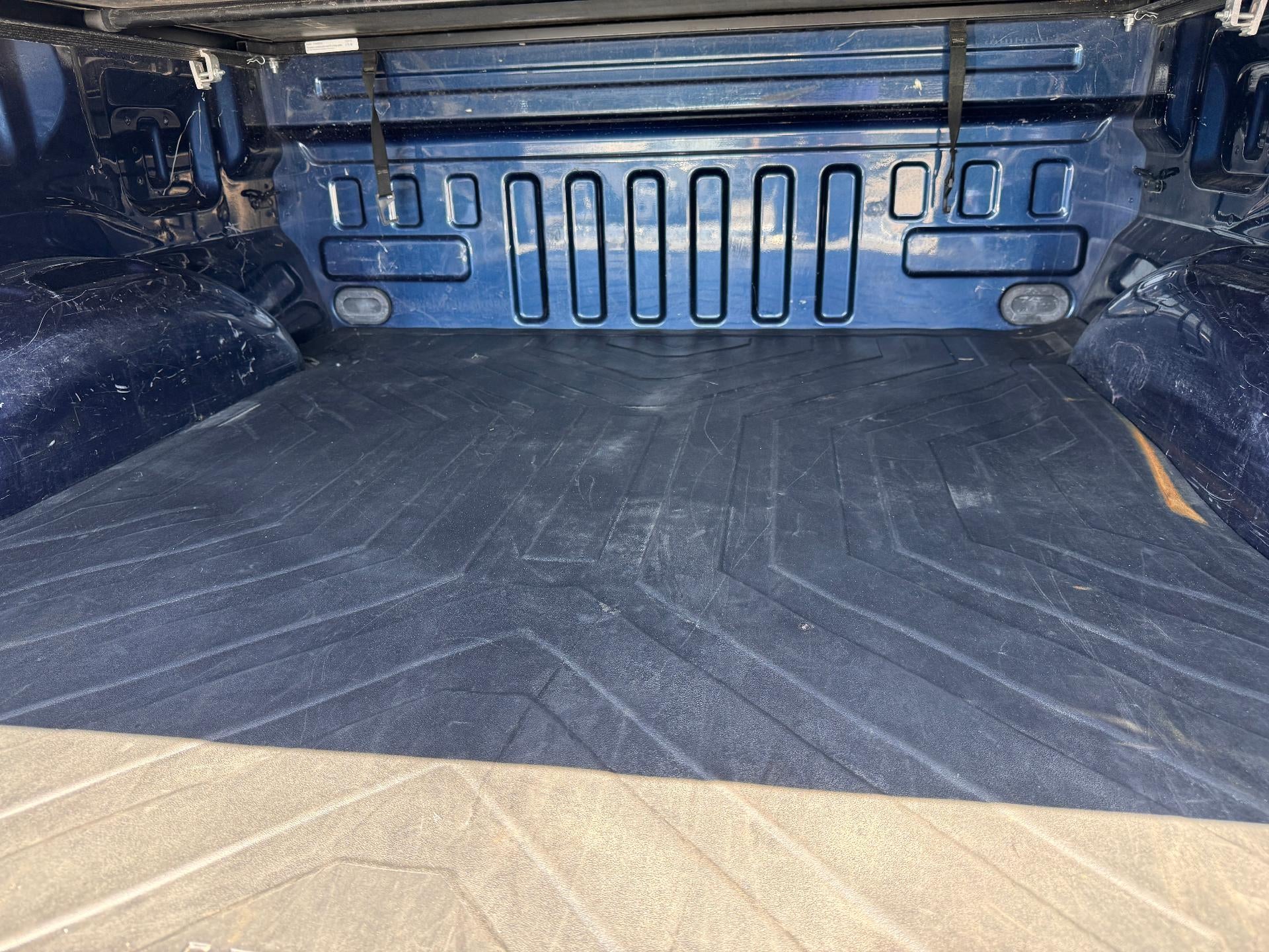 2018 Ford F-150 XLT / CREW / 5.0 LITER V8 / SHORT BOX / LOCAL TRADE