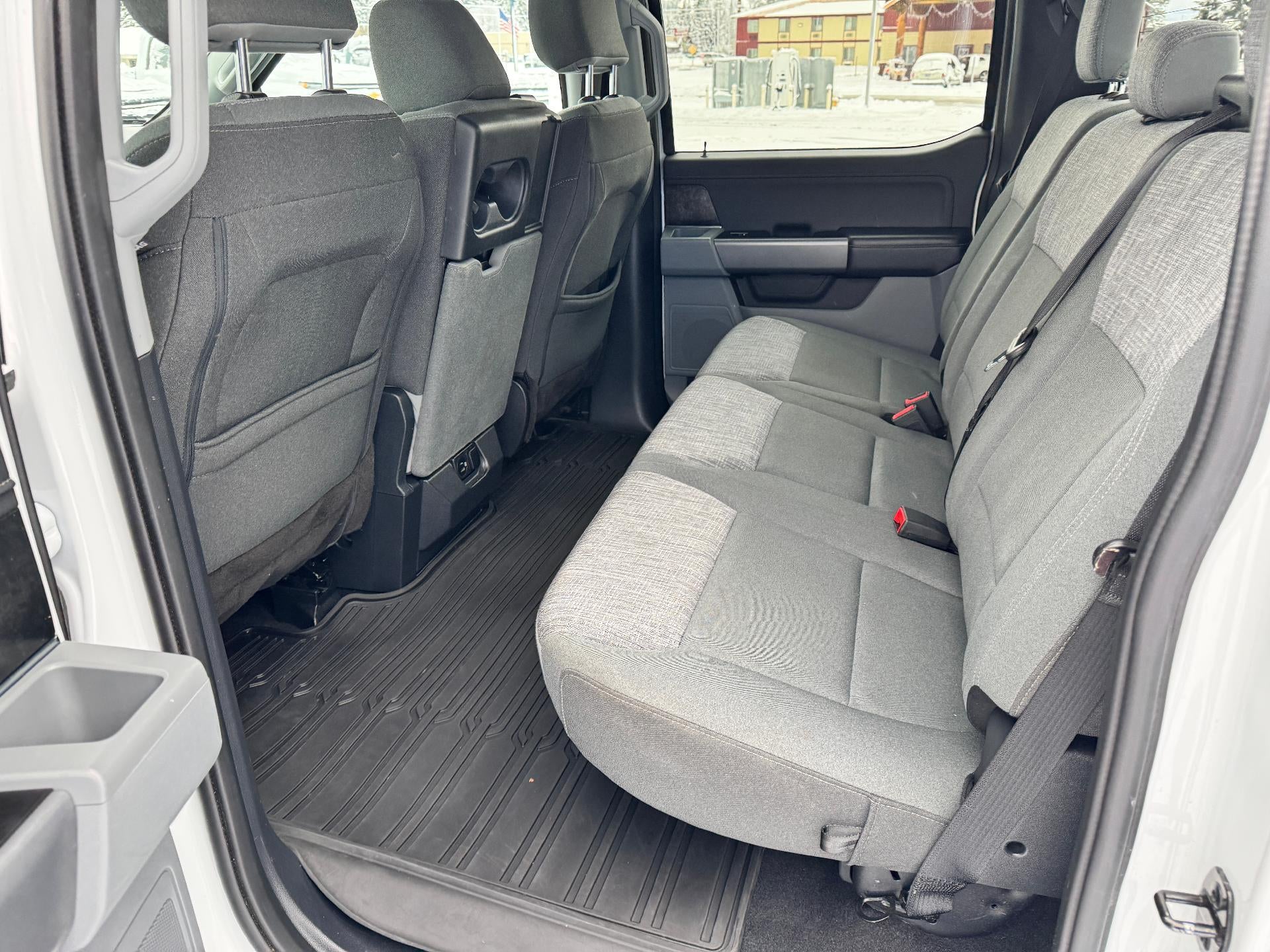 2023 Ford F-150 XLT / SUPERCREW / 2.7 ECOBOOST / SHORT BOX / WARRANTY / 30K MILES