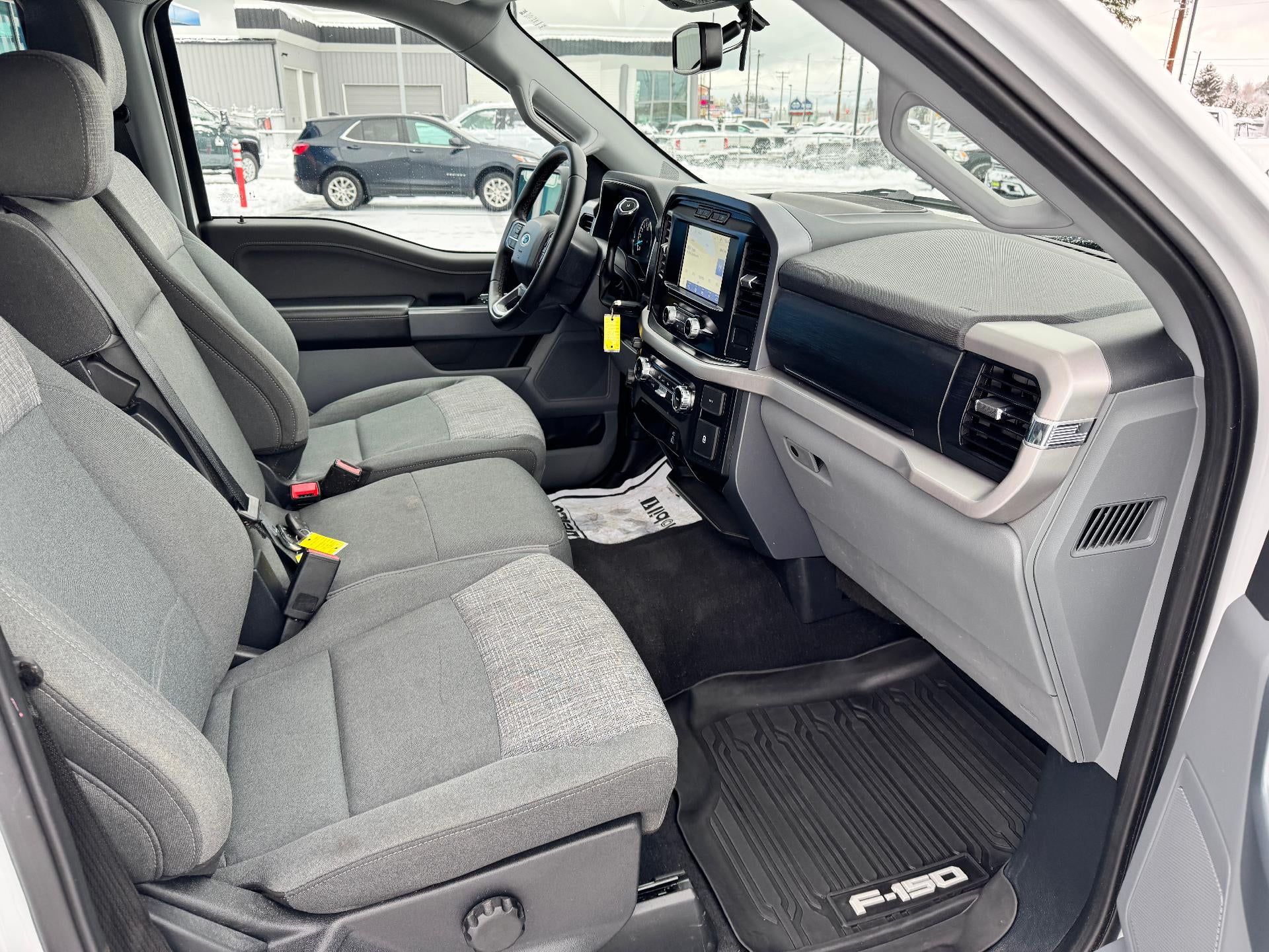 2023 Ford F-150 XLT / SUPERCREW / 2.7 ECOBOOST / SHORT BOX / WARRANTY / 30K MILES