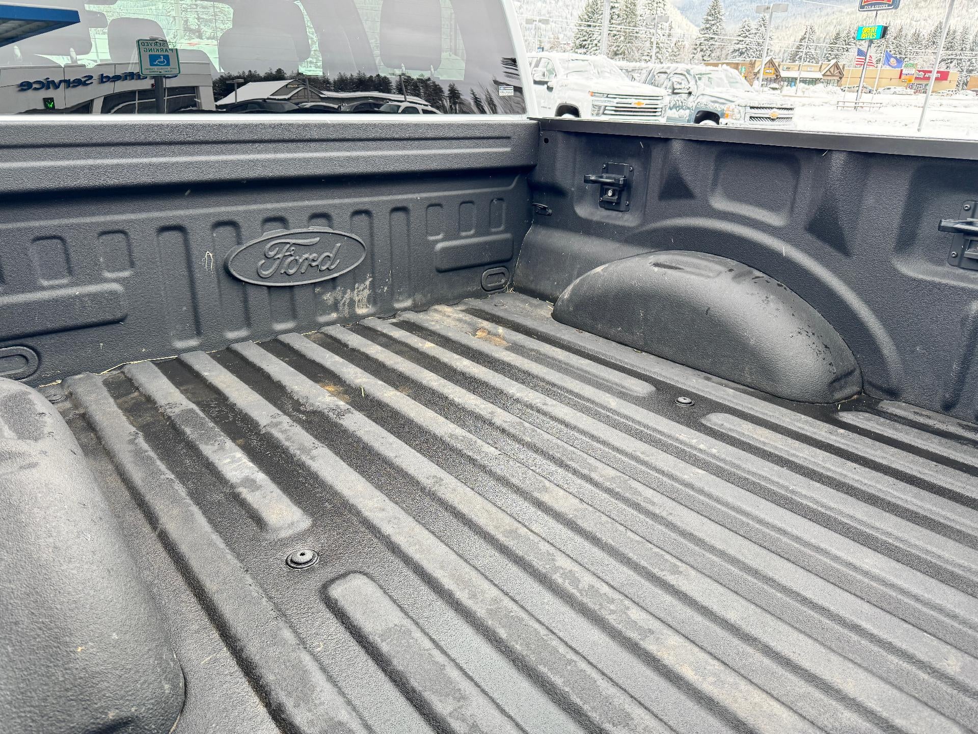 2023 Ford F-150 XLT / SUPERCREW / 2.7 ECOBOOST / SHORT BOX / WARRANTY / 30K MILES