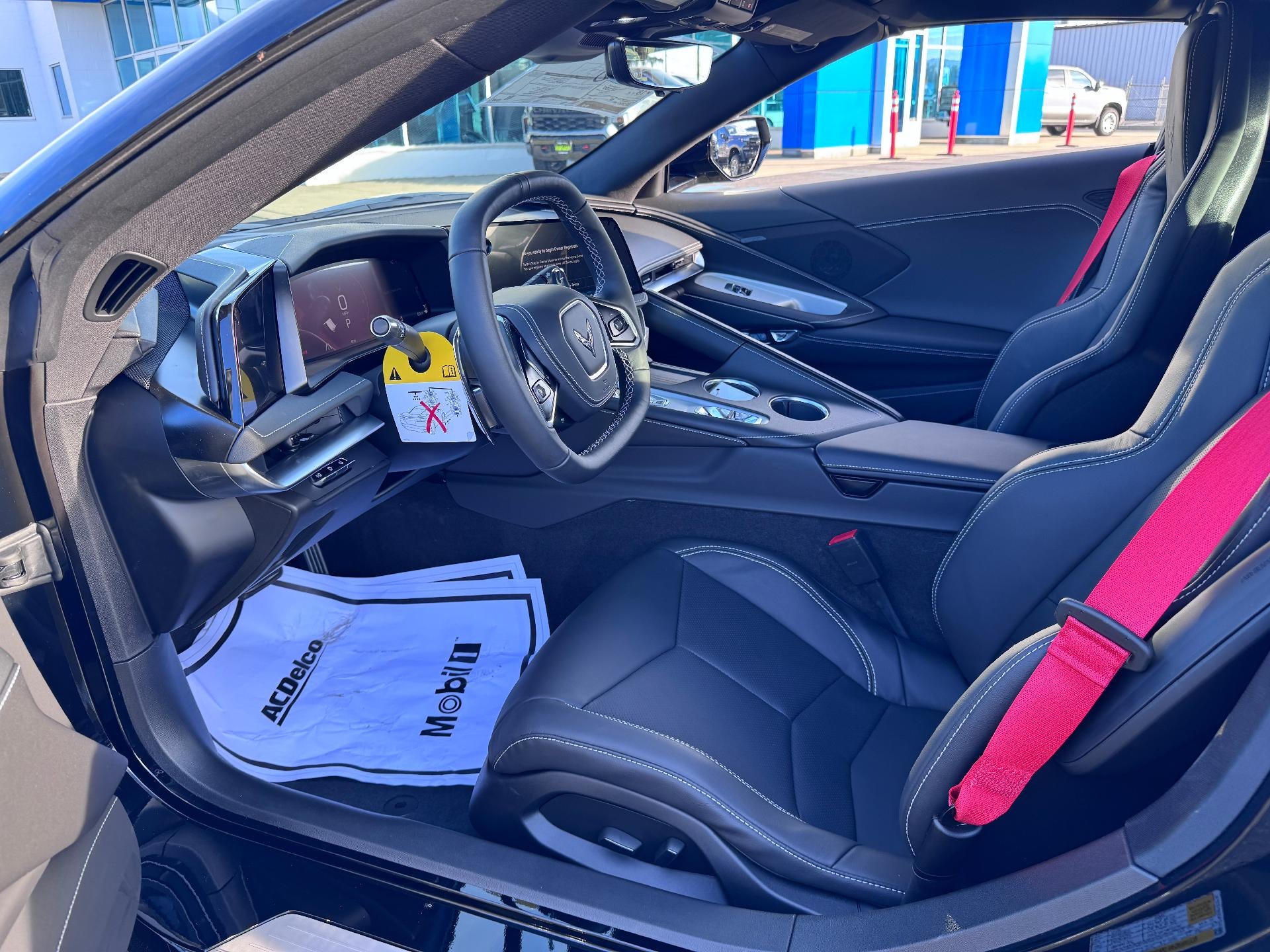 2027 Chevrolet Corvette Stingray 1LT / COUPE / 6.7 LITER V8 / 535 HORSE / HIGH WING SPOILER /