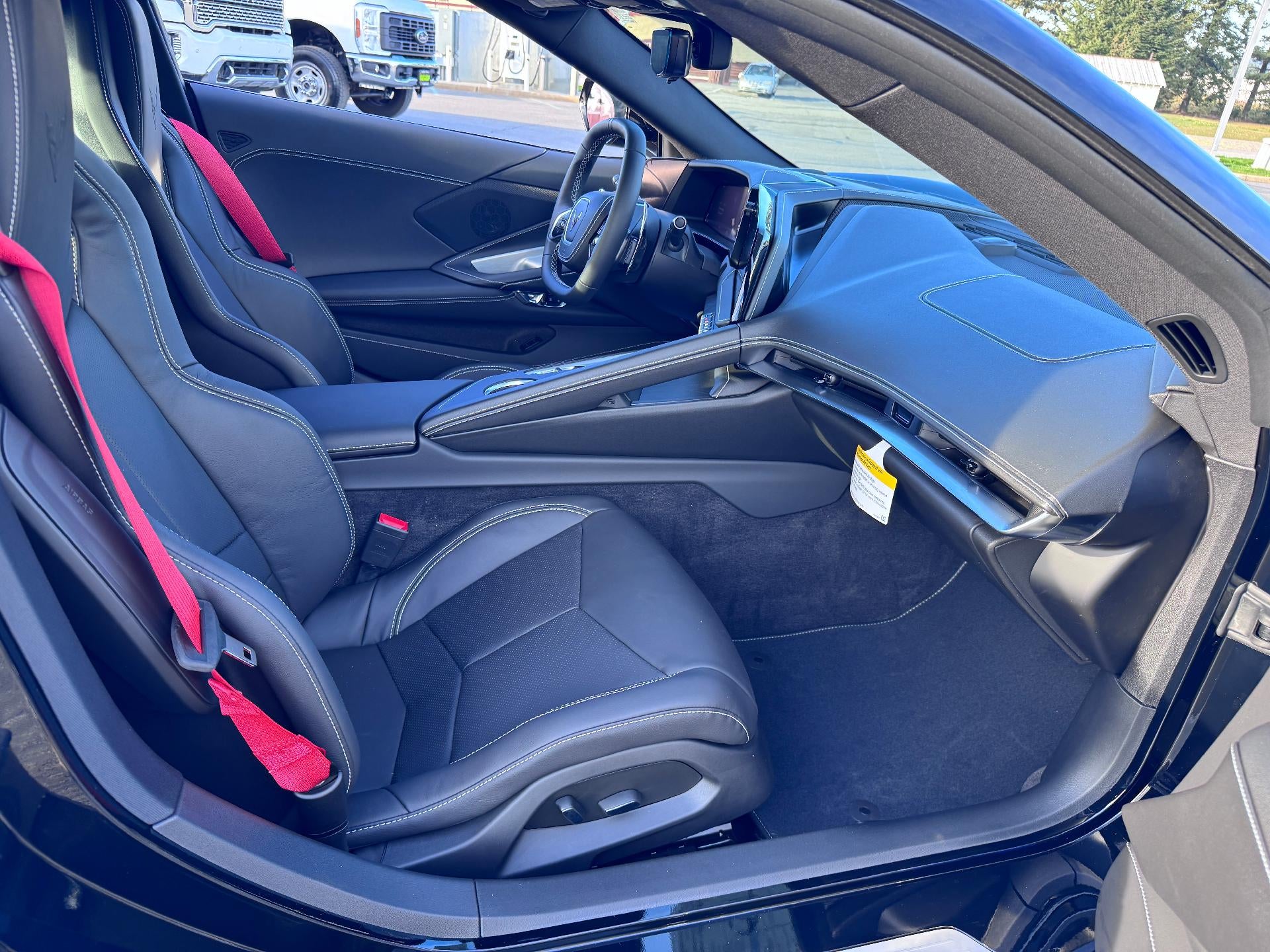 2027 Chevrolet Corvette Stingray 1LT / COUPE / 6.7 LITER V8 / 535 HORSE / HIGH WING SPOILER /