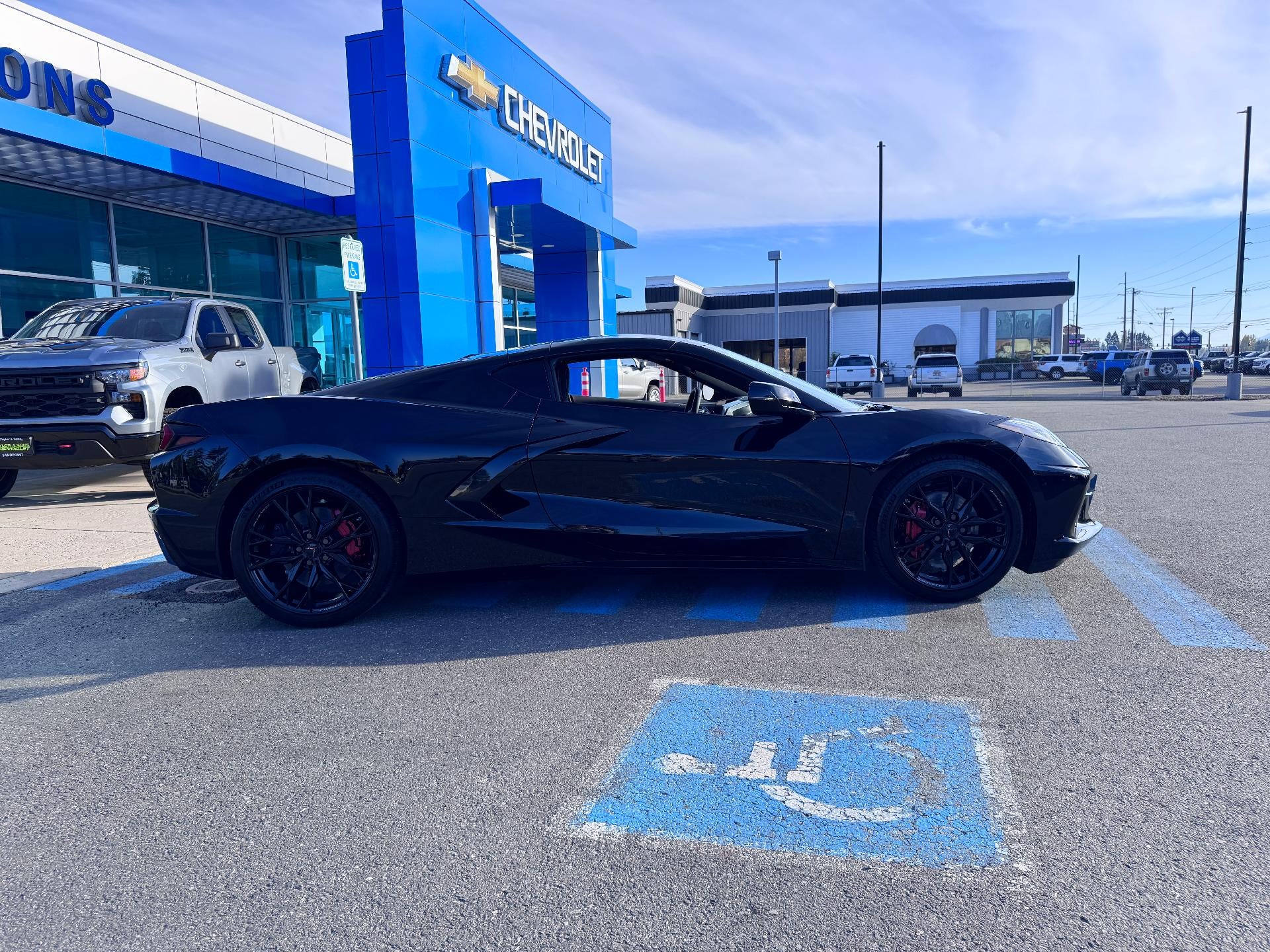 2027 Chevrolet Corvette Stingray 1LT / COUPE / 6.7 LITER V8 / 535 HORSE / HIGH WING SPOILER /