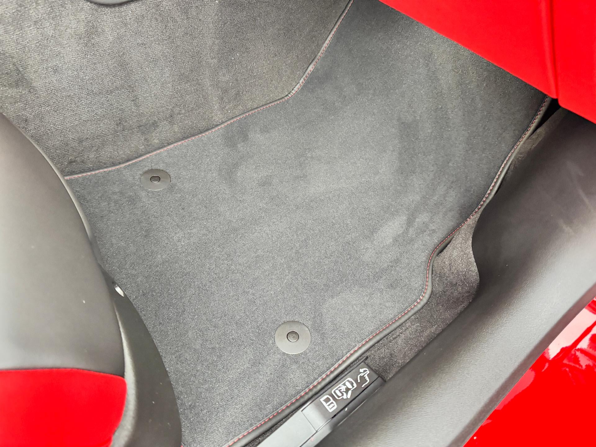 2026 Chevrolet Corvette Z06 3LZ / COUPE / 670 HORSEPOWER / FRONT LIFT / 2 TONE SEATS