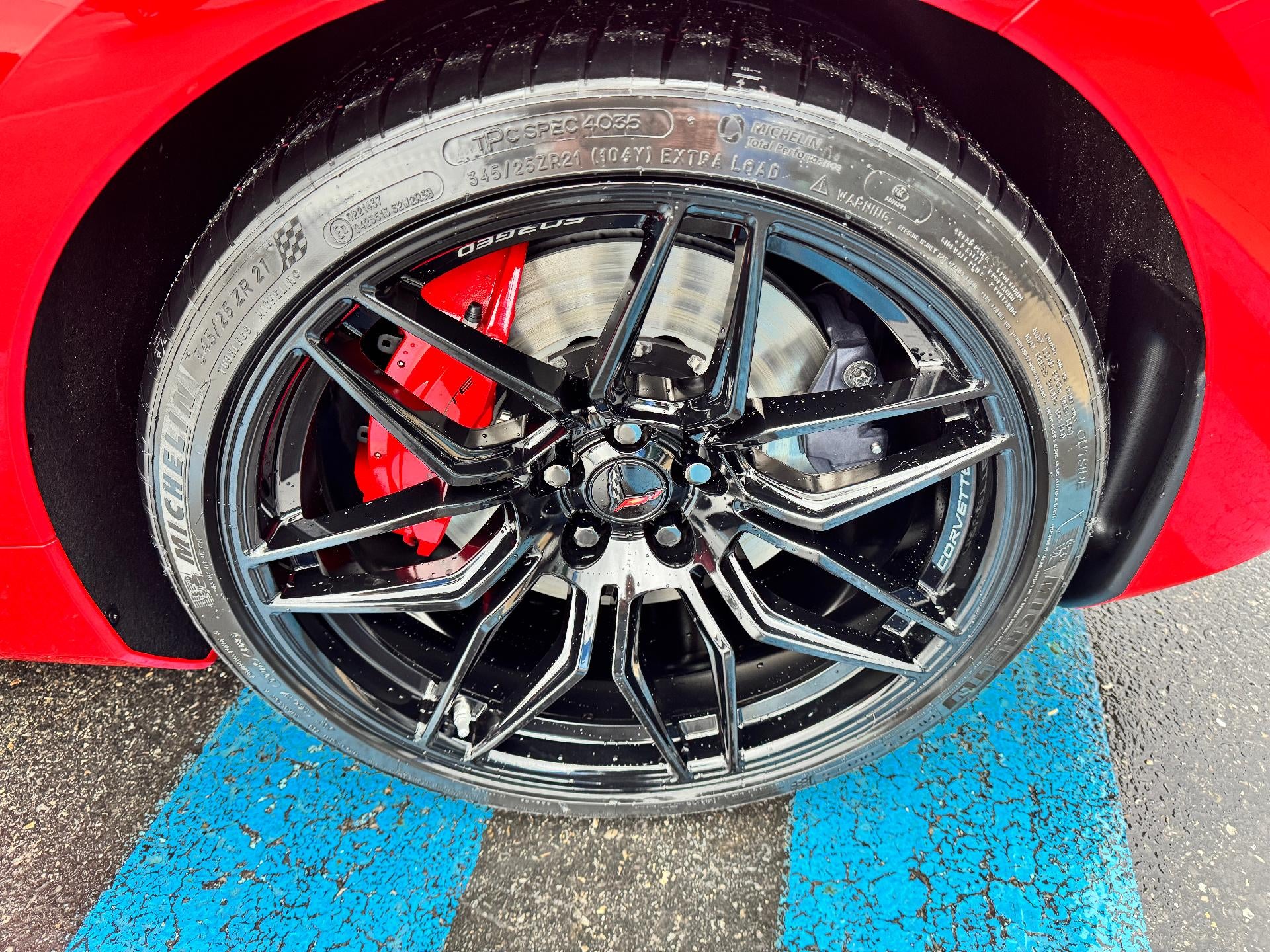 2026 Chevrolet Corvette Z06 3LZ / COUPE / 670 HORSEPOWER / FRONT LIFT / 2 TONE SEATS