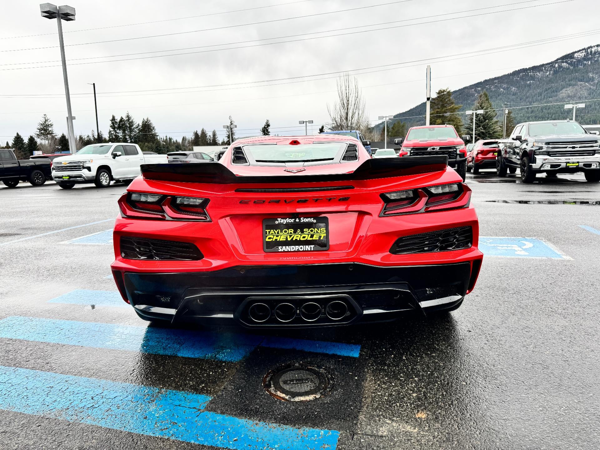2026 Chevrolet Corvette Z06 3LZ / COUPE / 670 HORSEPOWER / FRONT LIFT / 2 TONE SEATS