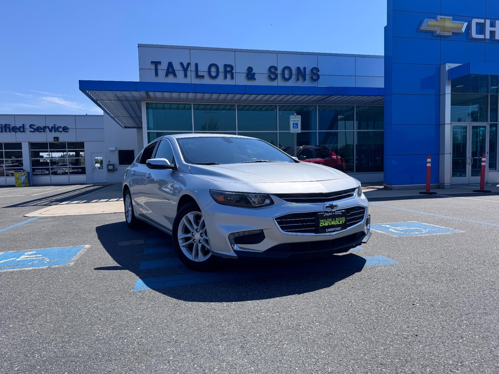 2016 Chevrolet Malibu LT / 1.5 LITER TURBO / BLUETOOTH / REAR CAM / LOCAL TRADE