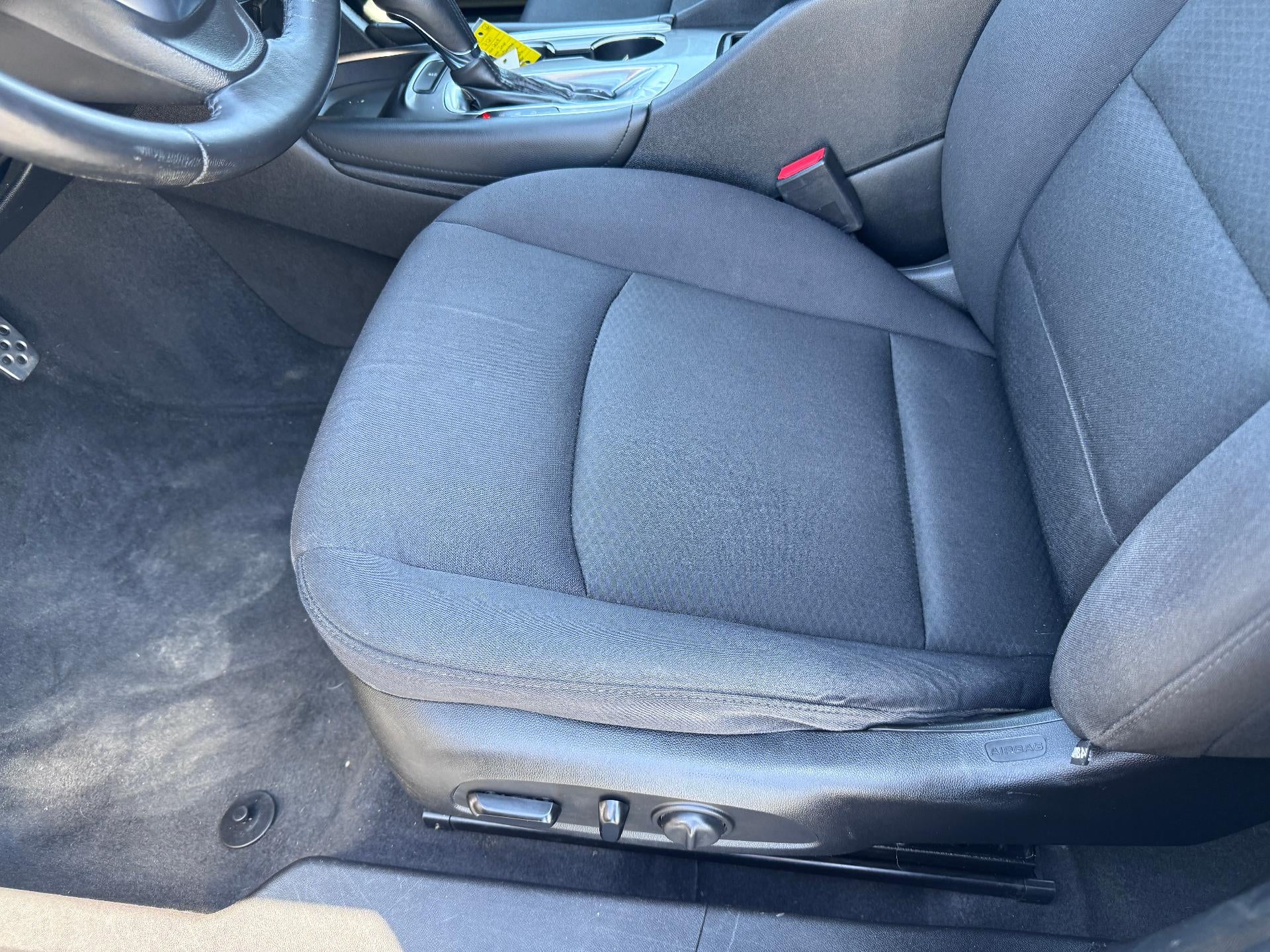 2016 Chevrolet Malibu LT / 1.5 LITER TURBO / BLUETOOTH / REAR CAM / LOCAL TRADE