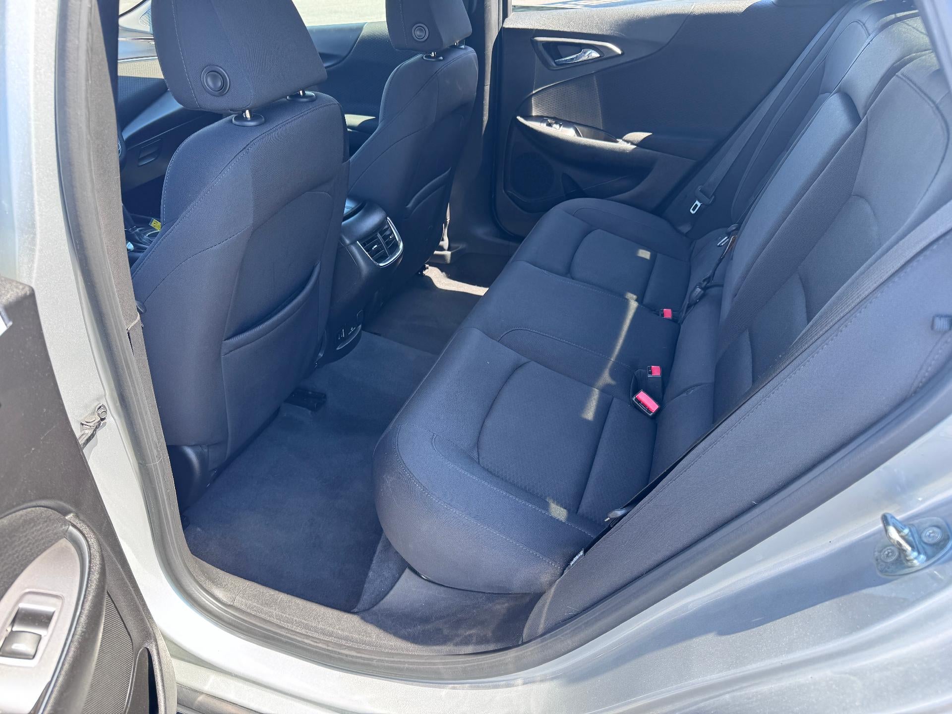 2016 Chevrolet Malibu LT / 1.5 LITER TURBO / BLUETOOTH / REAR CAM / LOCAL TRADE