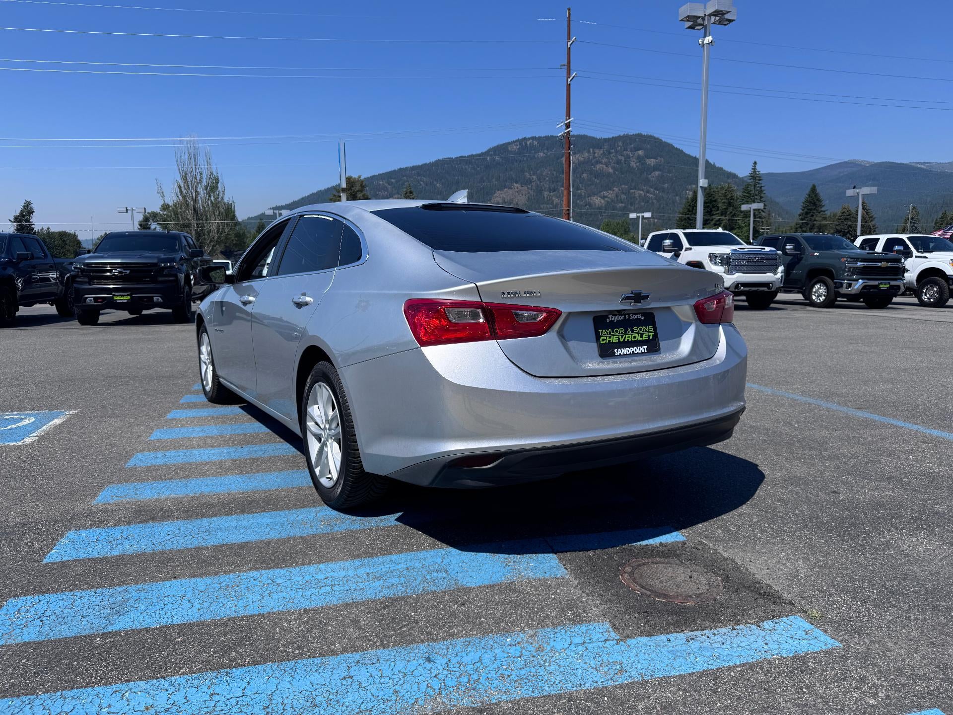 2016 Chevrolet Malibu LT / 1.5 LITER TURBO / BLUETOOTH / REAR CAM / LOCAL TRADE
