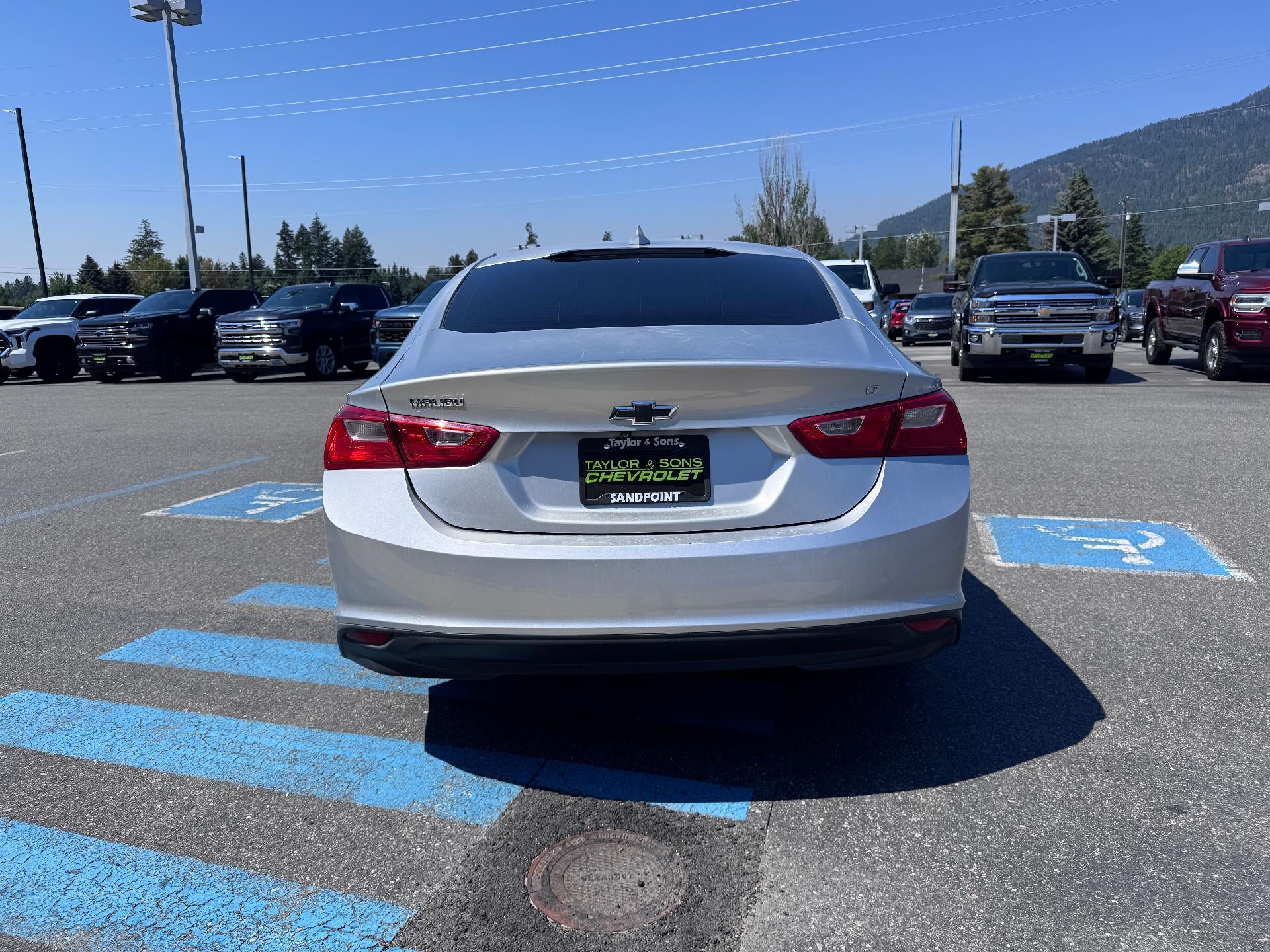 2016 Chevrolet Malibu LT / 1.5 LITER TURBO / BLUETOOTH / REAR CAM / LOCAL TRADE