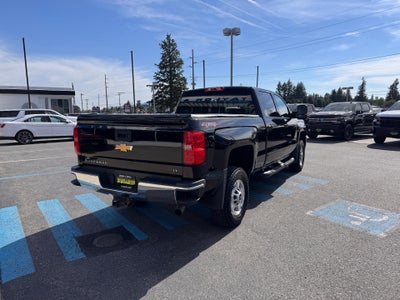 2017 Chevrolet Silverado 2500 HD LT / CREW / 6.0 LITER GAS V8 / STANDARD BOX / 1 OWNER / 80K MILES