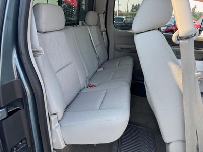 2012 Chevrolet Silverado 2500 HD LT / 2 WHEEL DRIVE / EXTENDED CAB / LONG BOX / 6.0 GAS V8 / 1 OWNER