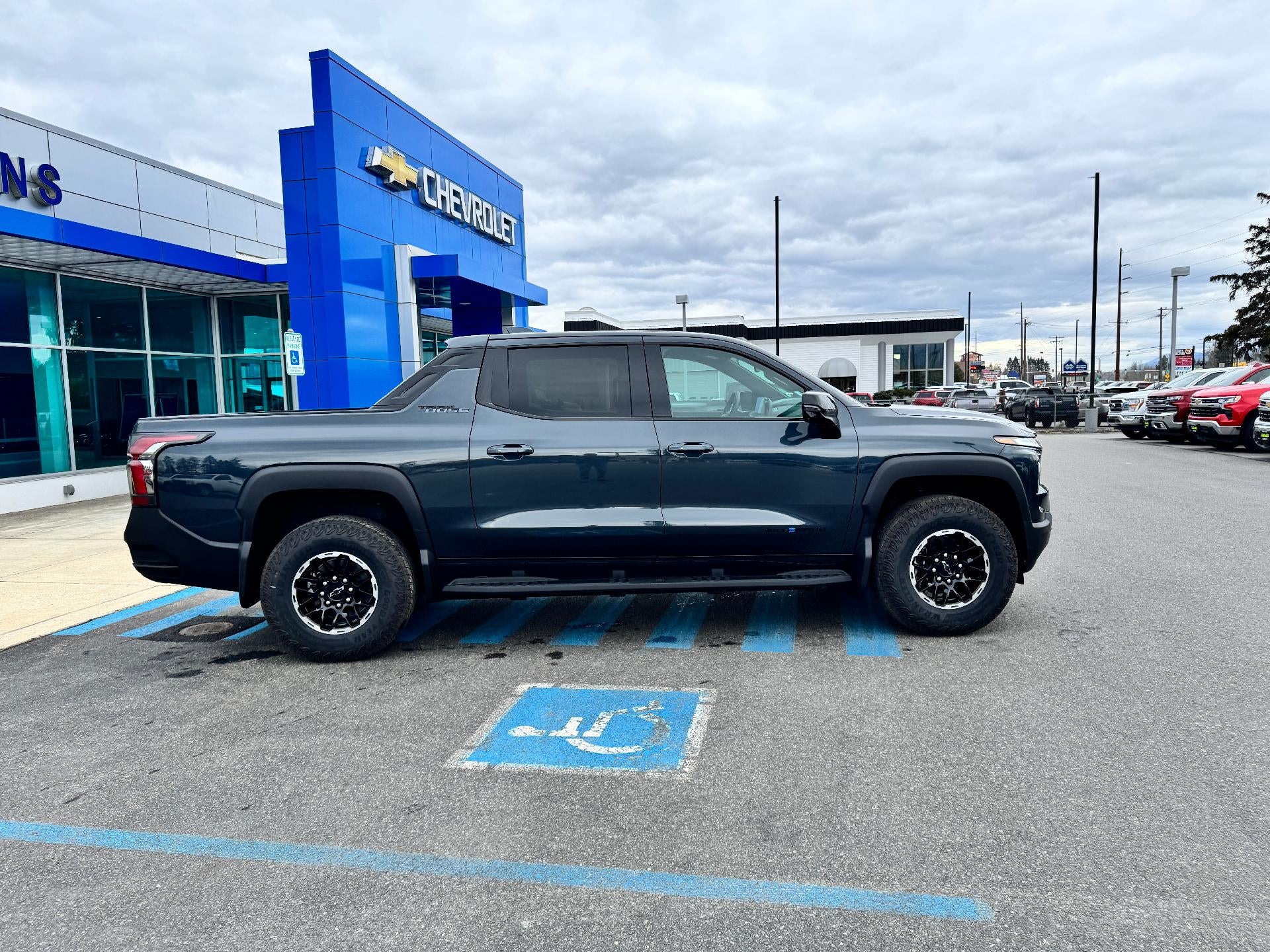 2026 Chevrolet Silverado EV TRAIL BOSS / EXTENDED RANGE / 410 MILE RANGE / 625 HORSEPOWER