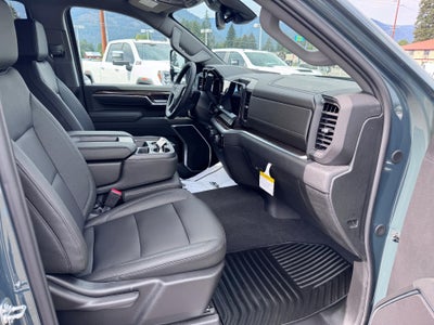 2026 Chevrolet Silverado 2500 HD LT / TRAIL BOSS / CREW / 6.6 LITER GAS V8 / LEATHER / ADAPTIVE CRUISE / STANDARD BOX