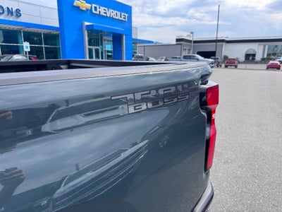 2026 Chevrolet Silverado 2500 HD LT / TRAIL BOSS / CREW / 6.6 LITER GAS V8 / LEATHER / ADAPTIVE CRUISE / STANDARD BOX