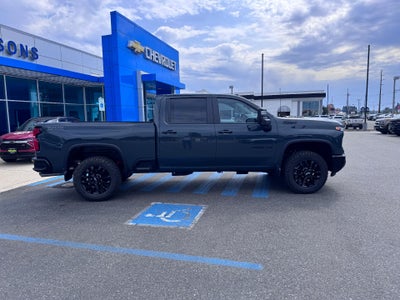 2026 Chevrolet Silverado 2500 HD LT / TRAIL BOSS / CREW / 6.6 LITER GAS V8 / LEATHER / ADAPTIVE CRUISE / STANDARD BOX