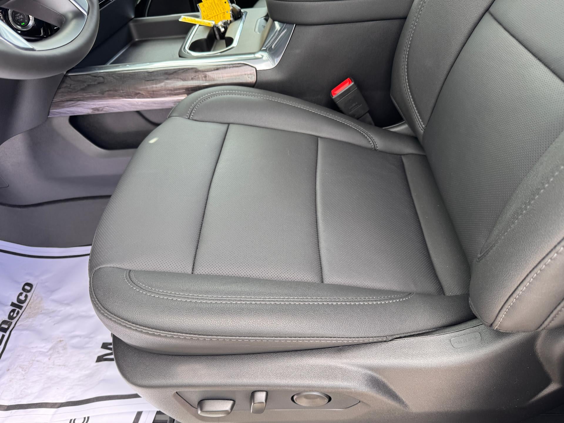 2026 Chevrolet Silverado 2500 HD LTZ / CREW / DMAX DIESEL / Z71 OFF ROAD / SUNROOF / STANDARD BOX