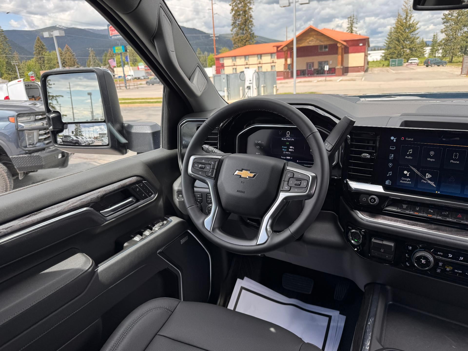 2026 Chevrolet Silverado 2500 HD LTZ / CREW / DMAX DIESEL / Z71 OFF ROAD / SUNROOF / STANDARD BOX