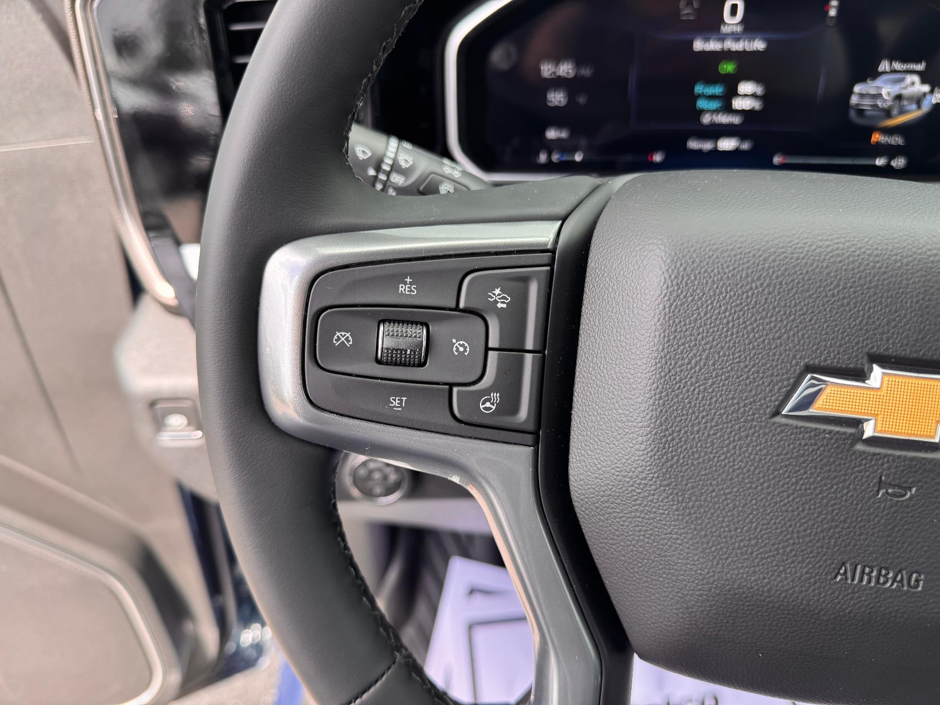 2026 Chevrolet Silverado 2500 HD LTZ / CREW / DMAX DIESEL / Z71 OFF ROAD / SUNROOF / STANDARD BOX