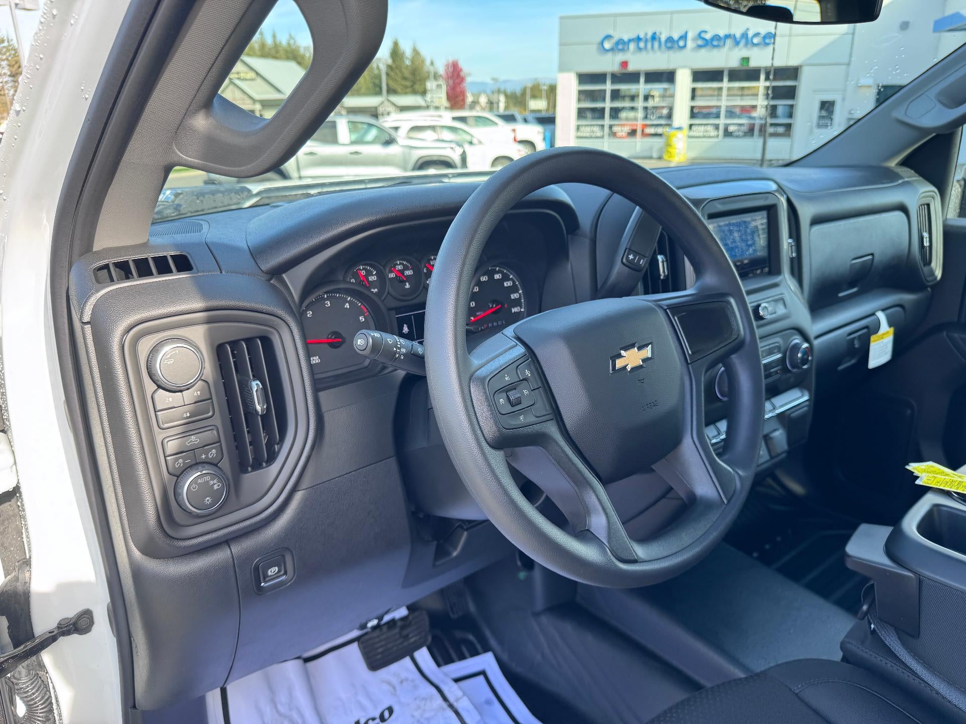 2026 Chevrolet Silverado 3500 HD WORK TRUCK / CREW / DMAX DIESEL / DUAL REAR WHEEL / LONG BOX