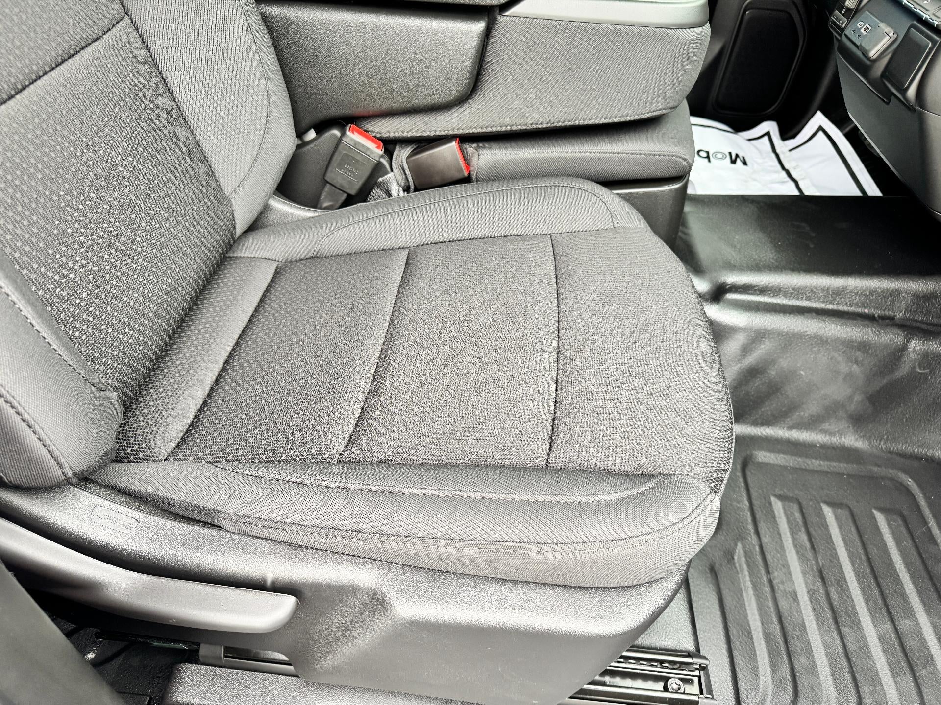 2026 Chevrolet Silverado 3500 HD WORK TRUCK / CREW / DMAX DIESEL / ALASKA PCKG / Z71 OFF ROAD / LONG BOX