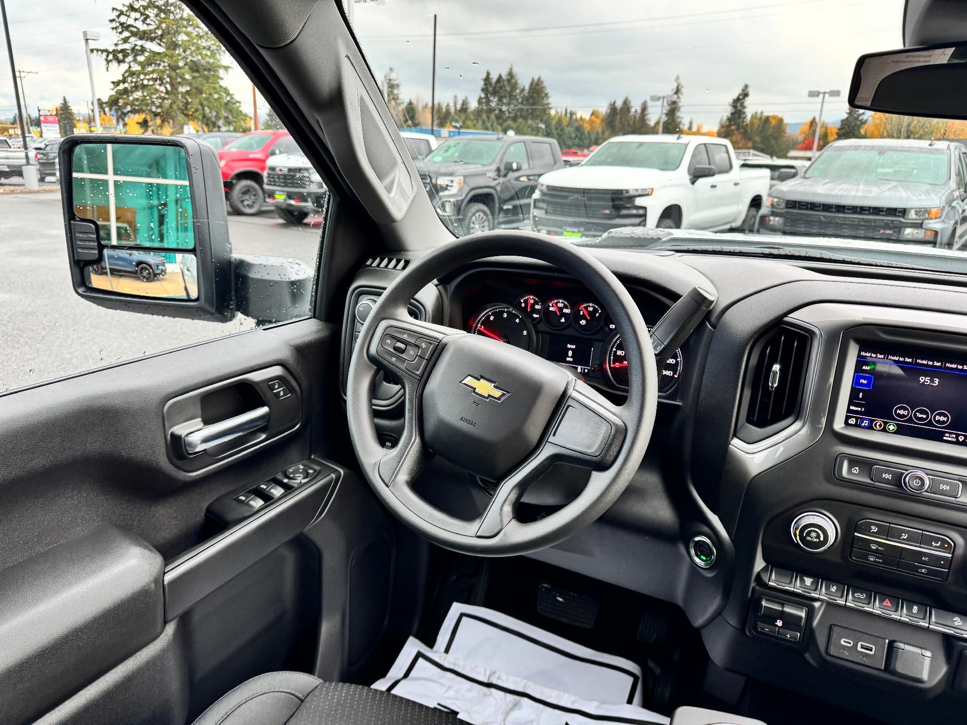 2026 Chevrolet Silverado 3500 HD WORK TRUCK / CREW / DMAX DIESEL / ALASKA PCKG / Z71 OFF ROAD / LONG BOX