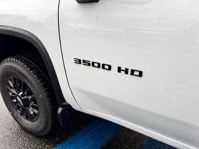 2026 Chevrolet Silverado 3500 HD WORK TRUCK / CREW / DMAX DIESEL / ALASKA PCKG / Z71 OFF ROAD / LONG BOX