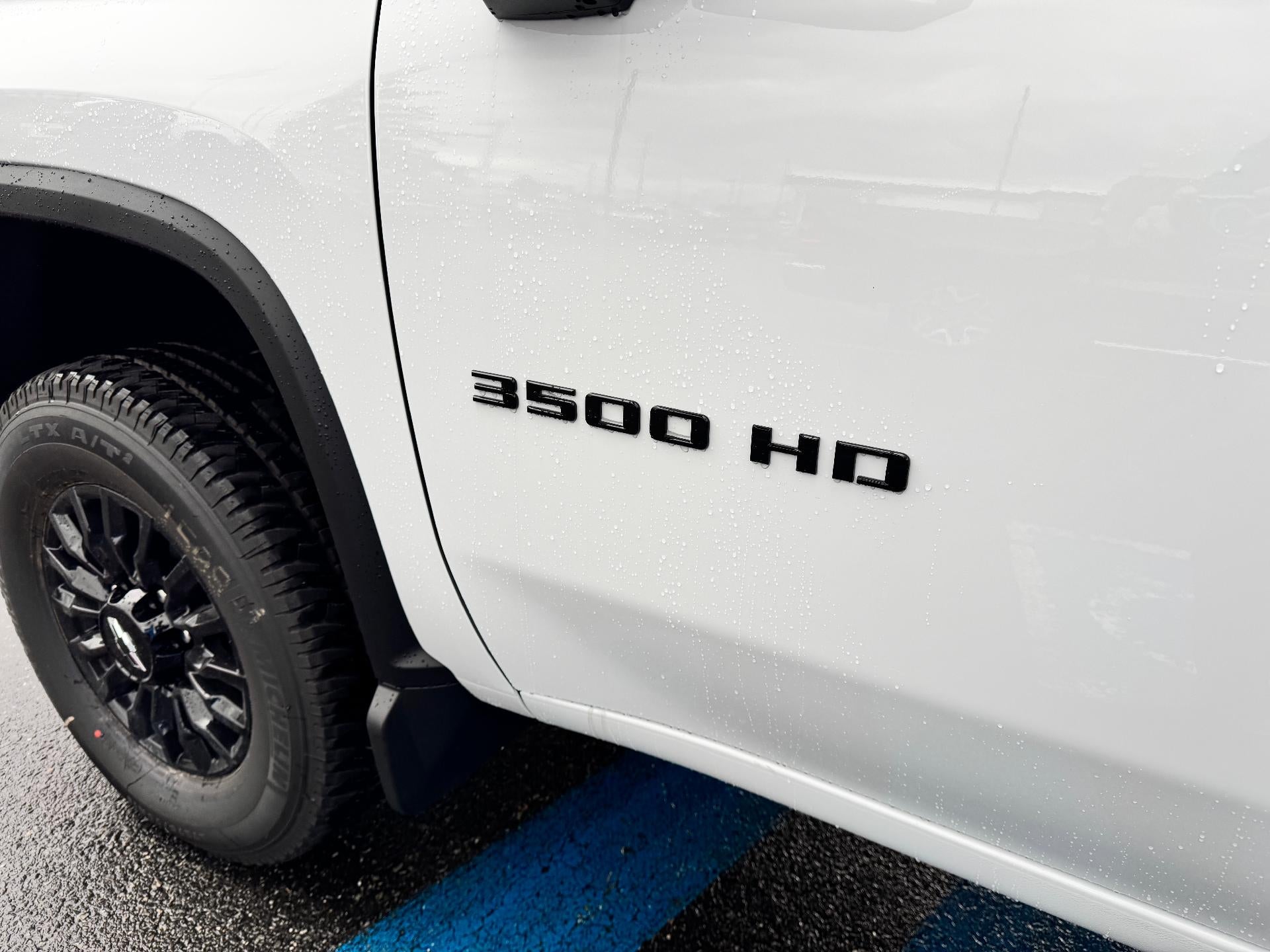 2026 Chevrolet Silverado 3500 HD WORK TRUCK / CREW / DMAX DIESEL / ALASKA PCKG / Z71 OFF ROAD / LONG BOX