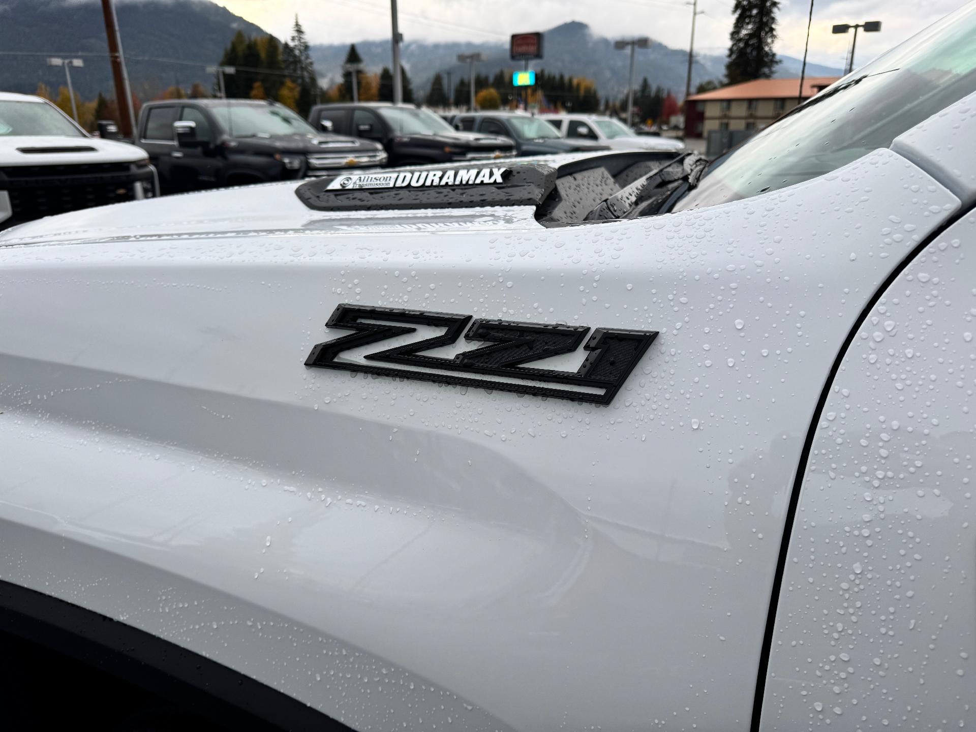 2026 Chevrolet Silverado 3500 HD WORK TRUCK / CREW / DMAX DIESEL / ALASKA PCKG / Z71 OFF ROAD / LONG BOX