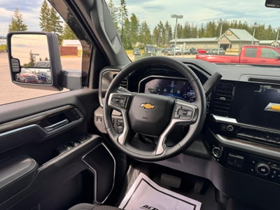 2025 Chevrolet Silverado 3500 HD LT / CREW / 6.6 LITER GAS V8 / Z71 OFF ROAD / ADAPTIVE CRUISE / LONG BOX / 1 OWNER / 5K MILES