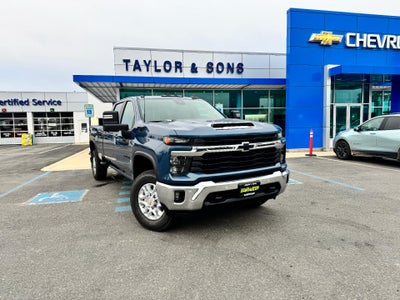 2026 Chevrolet Silverado 3500 HD LT / CREW / DMAX DIESEL / Z71 OFF ROAD / LEATHER / LONG BOX