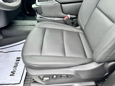 2026 Chevrolet Silverado 3500 HD LT / CREW / DMAX DIESEL / Z71 OFF ROAD / LEATHER / LONG BOX