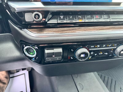 2026 Chevrolet Silverado 3500 HD LT / CREW / DMAX DIESEL / Z71 OFF ROAD / LEATHER / LONG BOX